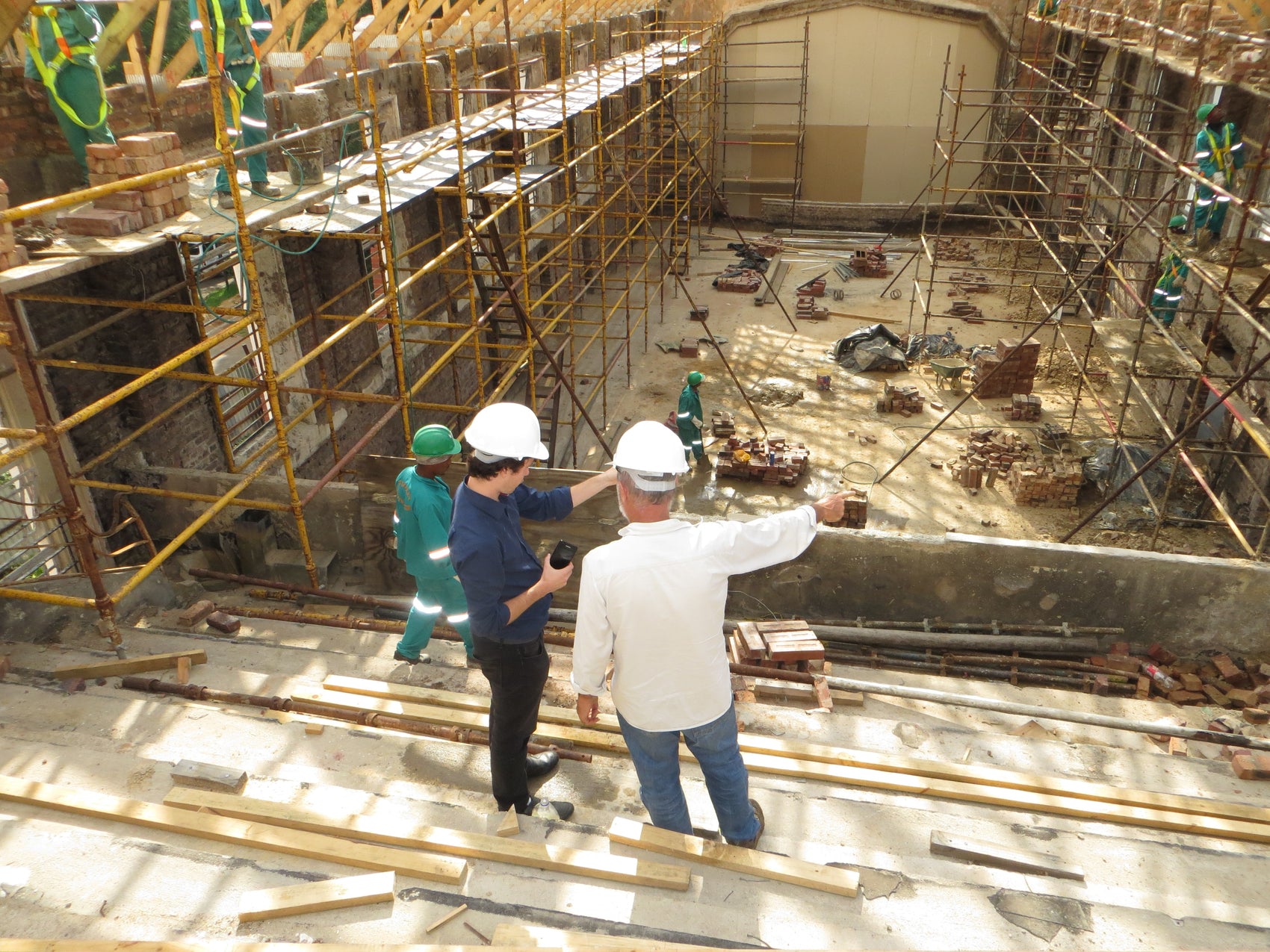 Quelles sont les violations courantes de la sécurité dans le travail de construction et comment pouvez-vous les éviter?