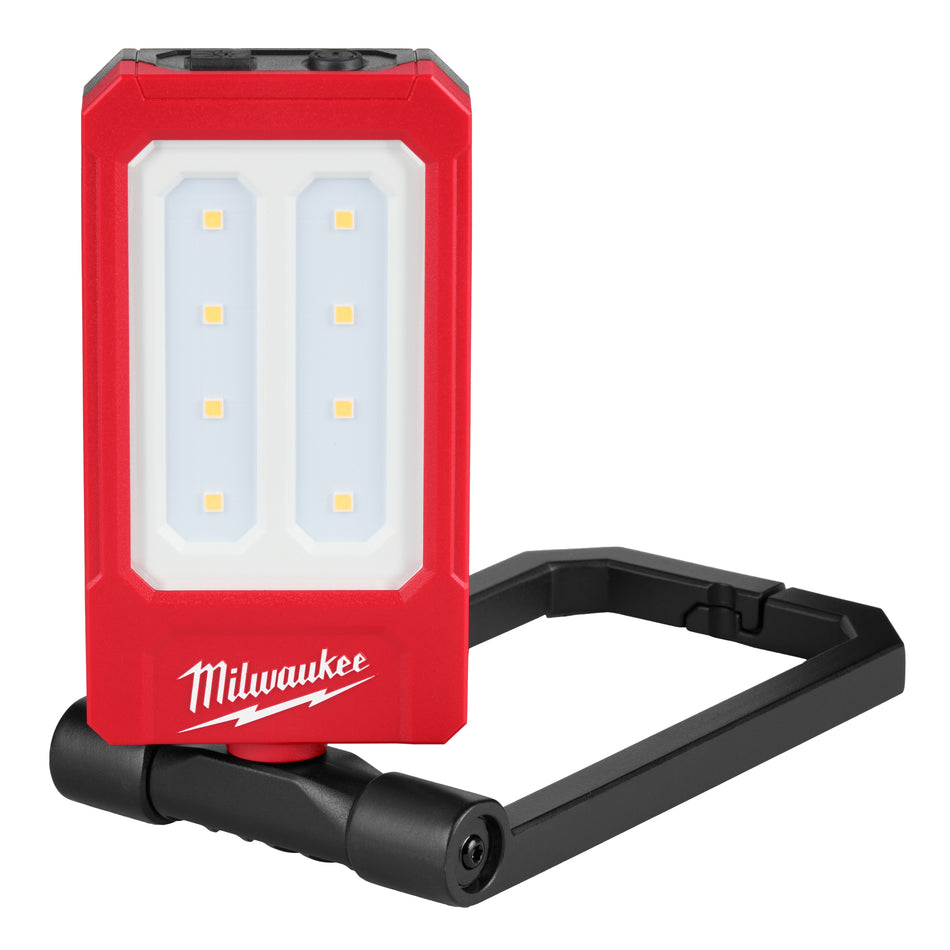 Éclairage direct aimanté, discret et rechargeable de MilwaukeeMD