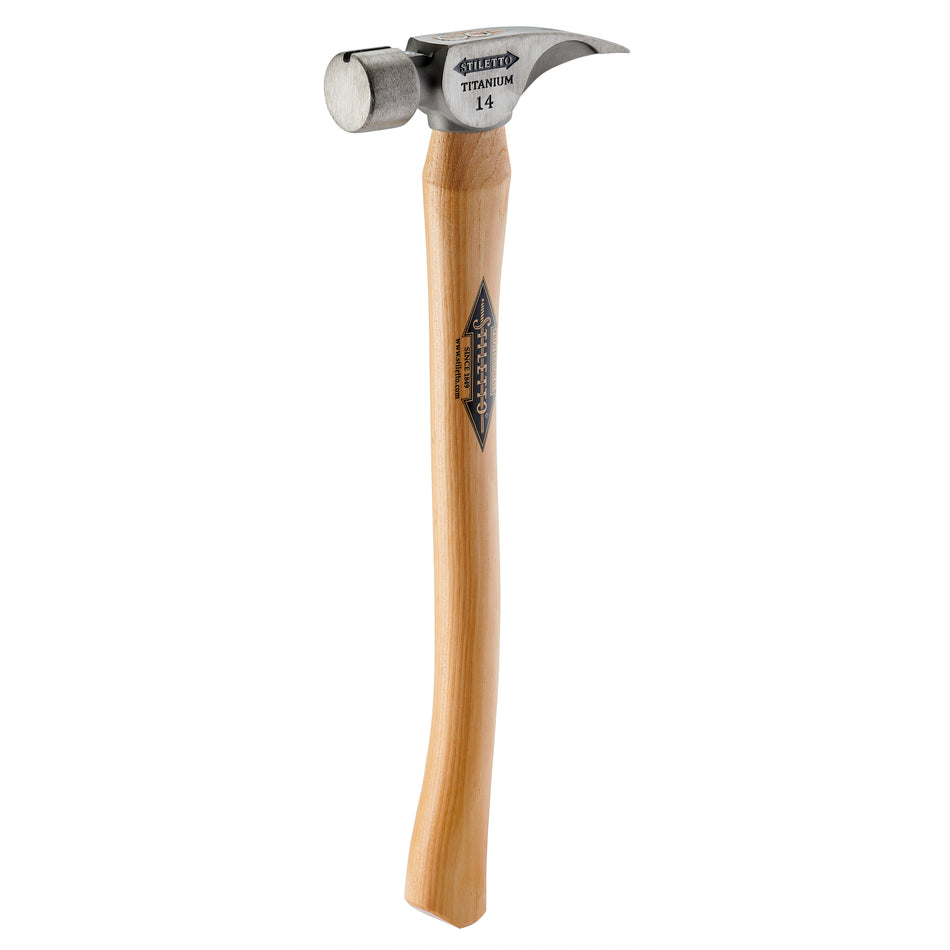 Marteau à face lisse en titane de 14 oz avec manche en hickory courbé de 18 po. Manche courbé en hickory de 18 po